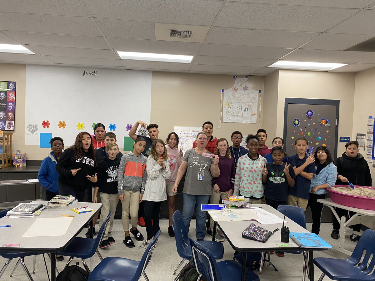 DavidsenDragons's tweet photo. Shout out to Mrs. Young as our OAR Teacher of the Week! She plans out lessons that maximizes learning where students can thrive! Congratulations!! #hcpsarea2 https://t.co/HhXud0G758