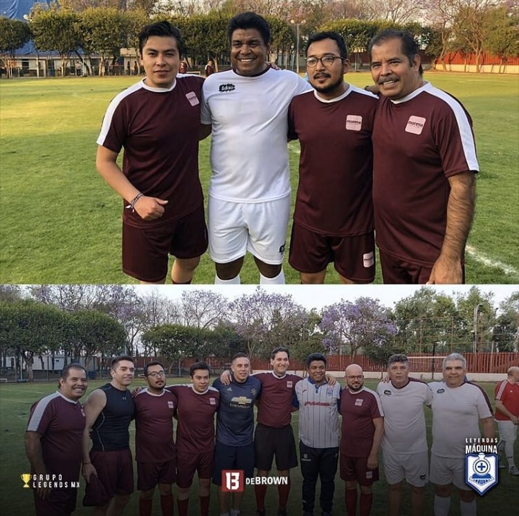 melvinbrown_of's tweet photo. Algunos integrantes del Equipo de las #LeyendasdelaMaquina Visitamos a los @DiputadosMorena con los que sostuvimos una amena cáscara y disfrutamos un grato momento.
#TLPECQMF 🦍🙏🏿
🚂💙💙💙💙💙💙💙💙💙
#generandorecuerdos
#todossomosmelvin
#mividaesmia
#chulocoquetoydiscutido https://t.co/Ior8jRDUv2