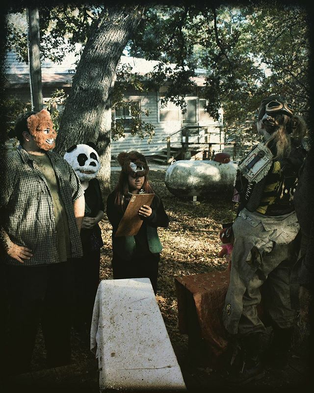 NegativePulse's tweet image. Once fiercely passionate freedom fighters (passionate, not effective) the Teddy Bear Cultists have been enveloped by the SaveWay Market. 
This last month has been especially difficult as the anti-SaveWay element that remained within their numbers was suc… ift.tt/2Vi4UwN