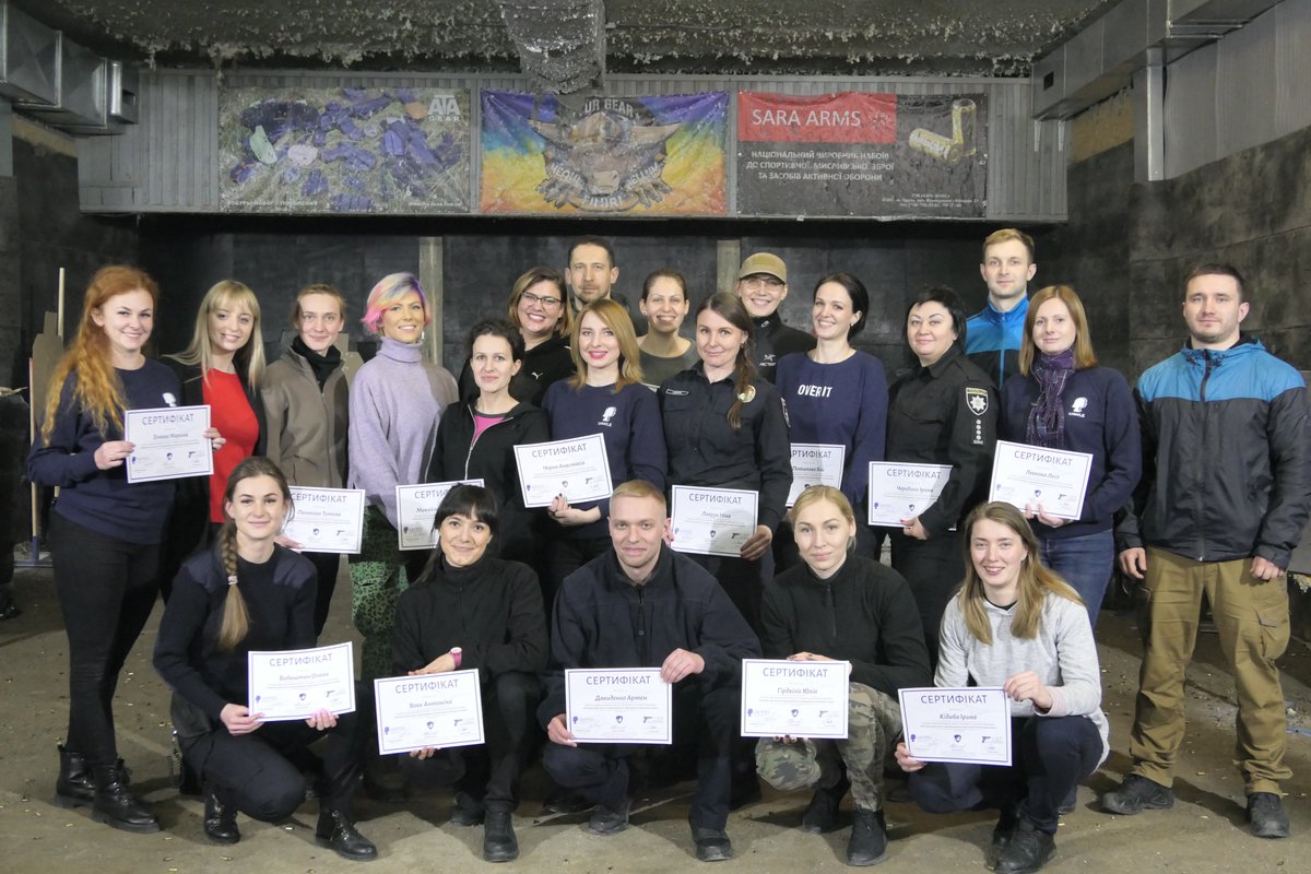 uawle's tweet photo. #Firearms trainings became a good tradition for #UAWLE members 🎯 Polishing professional #skills is crucial for #LawEnforcement officers ☝️ Never stop improving! @NPU_GOV_UA @patrolpoliceua @PoliceAcademy17 @IAWPInfo @cupdp_ua @CanEmbUkraine https://t.co/Wst21ZDT1m