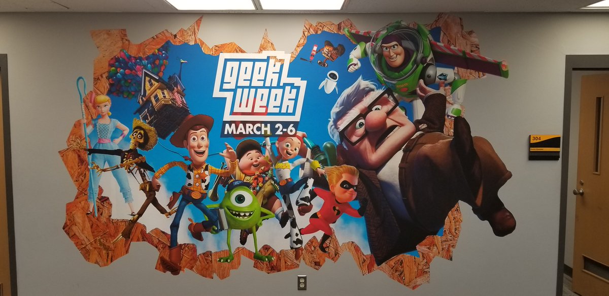 UWMUnionEvents's tweet photo. new to our events office, this awesome promotional piece for #UWMGeekWeek!!! excellent work by the @UWMUnion Marketing Services staff! #UWM https://t.co/LF6f9BdnWU