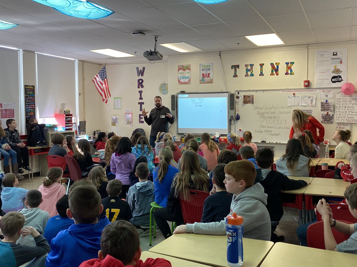 mrs_gasser's tweet photo. Thanks to parents like Mr. Lee, we are able to expose our Ss to different jobs out there and how they incorporate the skills we are learning in Seminar to the real world!  #Seminar #CincinnatiBallet #wearebeechwood #beechwood_tigers @key5math @Mrs_WhiteTigers @TobyParton9 https://t.co/OCX303BN7D