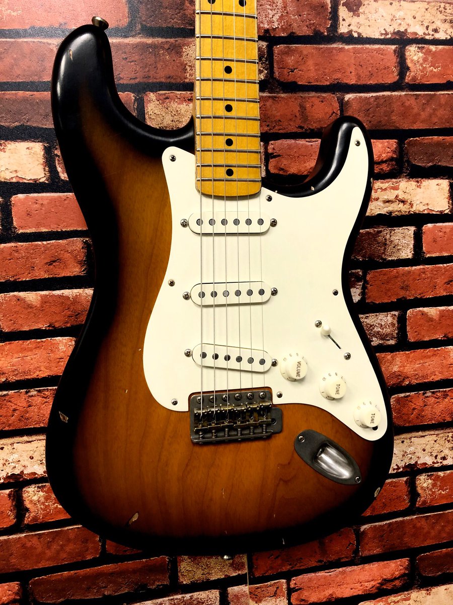 prymaxe's tweet photo. An early #straturday🎸 to you all! We’ll be rocking out all weekend with the @brittonnash S57 in two tone sunburst. What will you be playing? 
#prymaxegear #prymaxe #s57 #nashguitars #nashguitarsig #stratocaster #strat #singlecoil #singlecoilpickups #vintageguitar #guitar https://t.co/nBgquESHI8