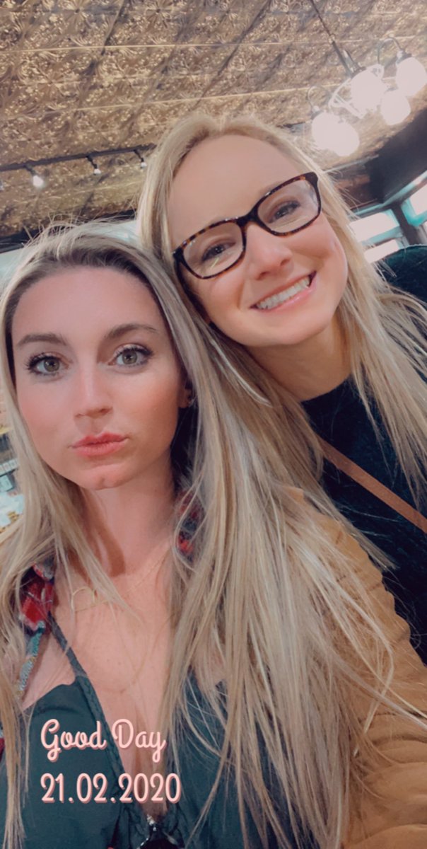 britt_travis's tweet photo. A better friend does not exist ❤️❤️❤️ #Savannah2020 https://t.co/a8pqm2u1ig