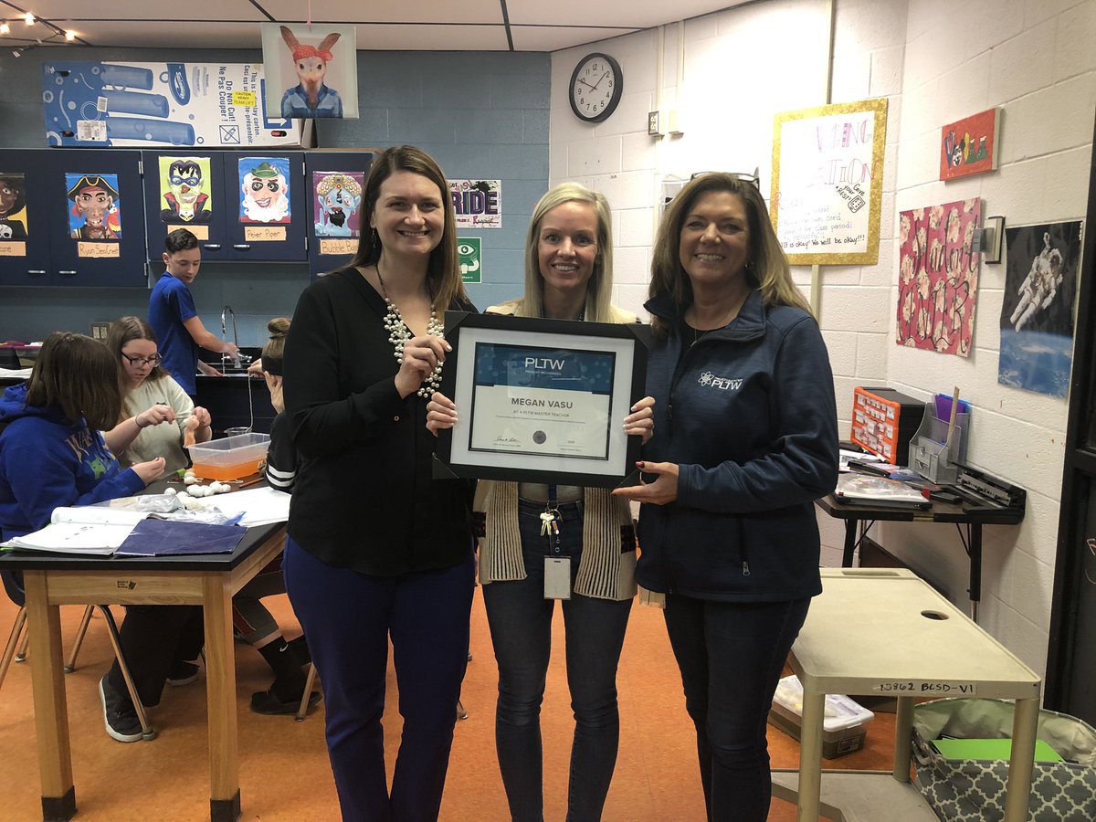 cdjyost's tweet photo. Congratulations to Mrs. Vasu for being named as a Master Teacher for PLTW 2 years in a row! @mcjvs @BrunswickCSD @BCSDWilletts @PLTWorg https://t.co/4eApTjunOr