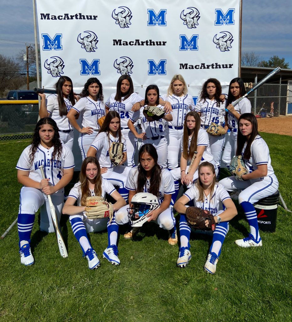 Macsoftball2015's tweet photo. 2nd Win of the Day! #2020Vision #ItsTime #TitleTakeover

Tune into our final game of the day at the NFCA Leadoff Classic:

🆚 Cy Ranch
📍The RAC in Waller, TX
🕑 2:30pm
📱 https://t.co/BQ8jTHrs01 https://t.co/UPA3sR4VCO