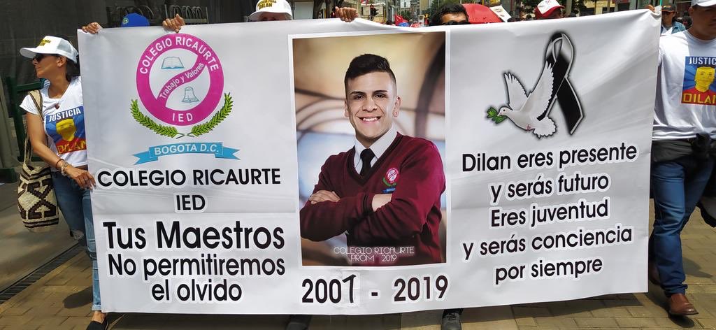 alejomichells's tweet photo. #ParoFecodeEs Educación para la vida. https://t.co/WgkNLU3xXW