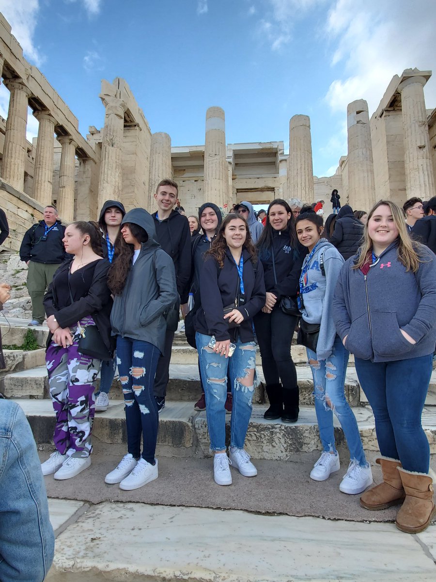 AHSGlobalEd's tweet photo. Our last day in Athens was awesome! Right after visiting the stadium.of the first modern Olympics, we climbed up to the Acropolis and started right into the Parthenon and the Temple of Poseidon! https://t.co/dYoeU4wHxE