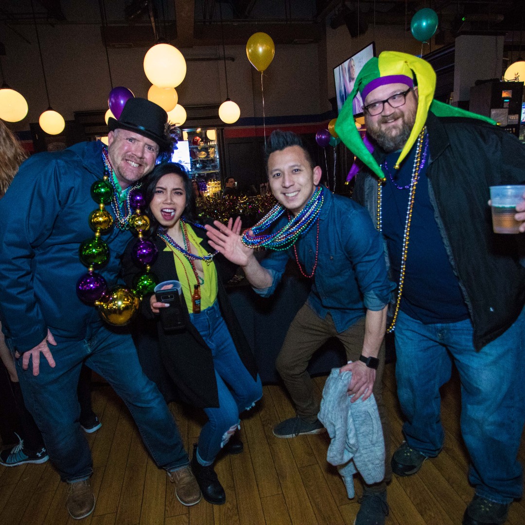Call your Mardi Squad, cause Mardi Gras is tomorrow night!🍻