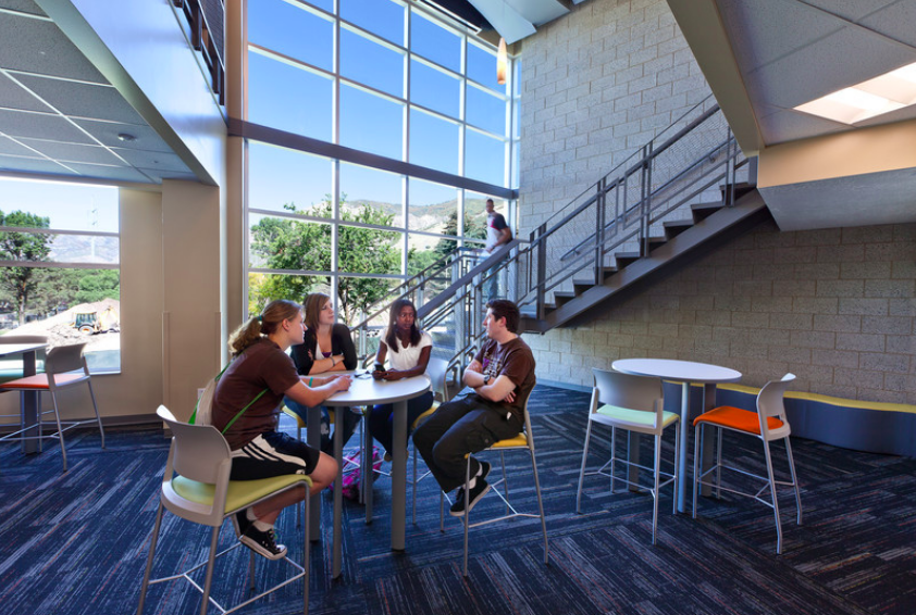 WeberHousing's tweet photo. Fun Fact Friday!

Did you know that Weber State Housing offers free studying spaces for residents to use at all times? Find your study space at your home away from home!
. . .

@weberstate 
@getintoweber 
@WeberStudents https://t.co/fMNjzmjl61