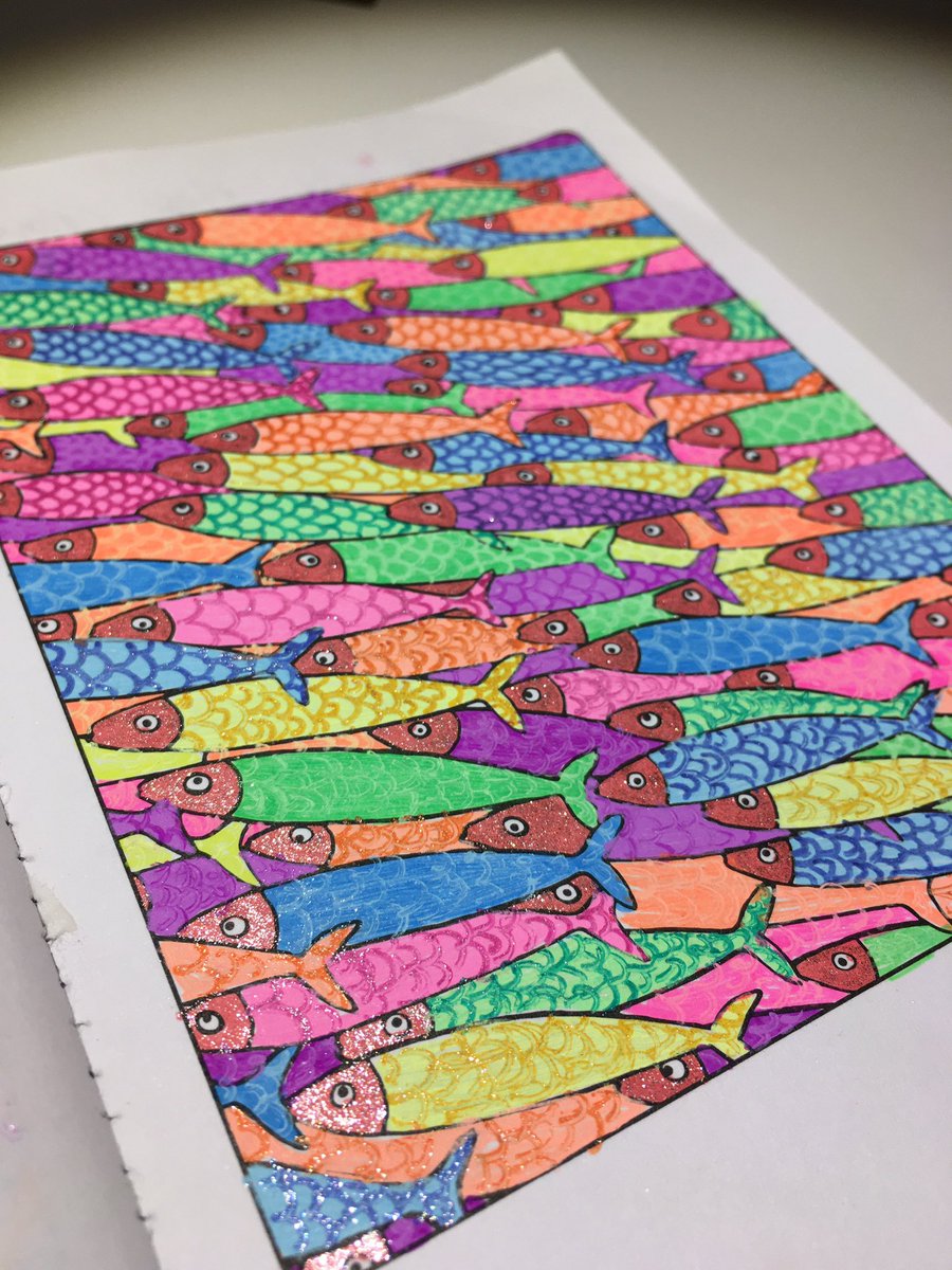 nikkidrawz_'s tweet photo. “𝘘𝘶𝘪𝘦𝘵 𝘵𝘩𝘰𝘶𝘨𝘩𝘵𝘴 𝘮𝘦𝘯𝘥 𝘵𝘩𝘦 𝘣𝘰𝘥𝘺.” 
Another calm colouring using @kaisercraft ‘s gel pens
&amp;
The Little Book of Calm Colouring: Portable Relaxation by #davidsinden #victoriakay  
( #artistsontwitter #artist #colouringbook #colour ) https://t.co/1BaH46Iflu