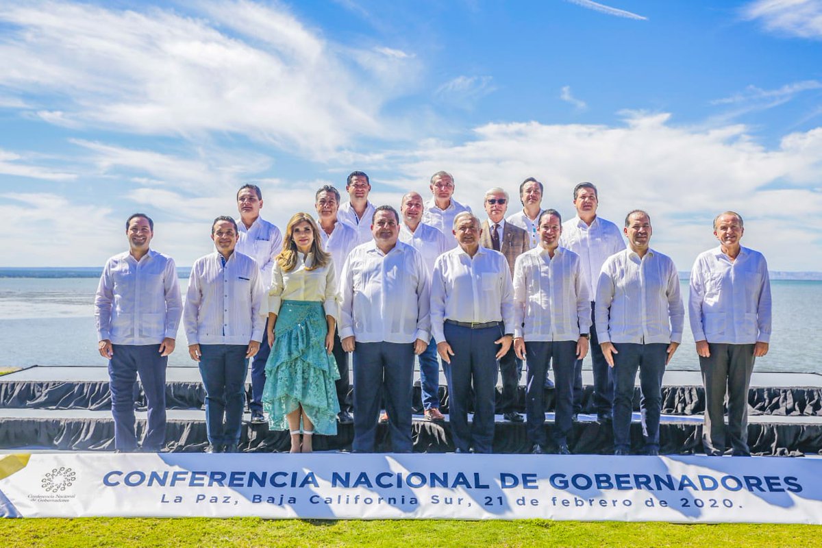 ClaudiaPavlovic's tweet photo. Hoy asistí a la LVII Reunión Plenaria de la @CONAGO_oficial  en #LaPaz, #BCS, junto con el Presidente @lopezobrador_  y gobernadores del país. Tratamos temas importantes para seguir fortaleciendo el desarrollo de nuestros estados. https://t.co/jvR9NmYhT7