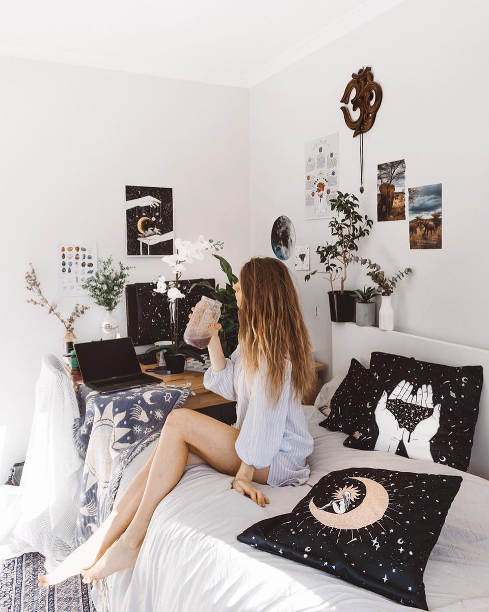 I am back &amp; just uploaded a long awaited Room Tour video - YouTube channel Annie Tarasova 🌛🌟✧I think it’s so important to create a space that inspires you and nourishes your creativity.🤗