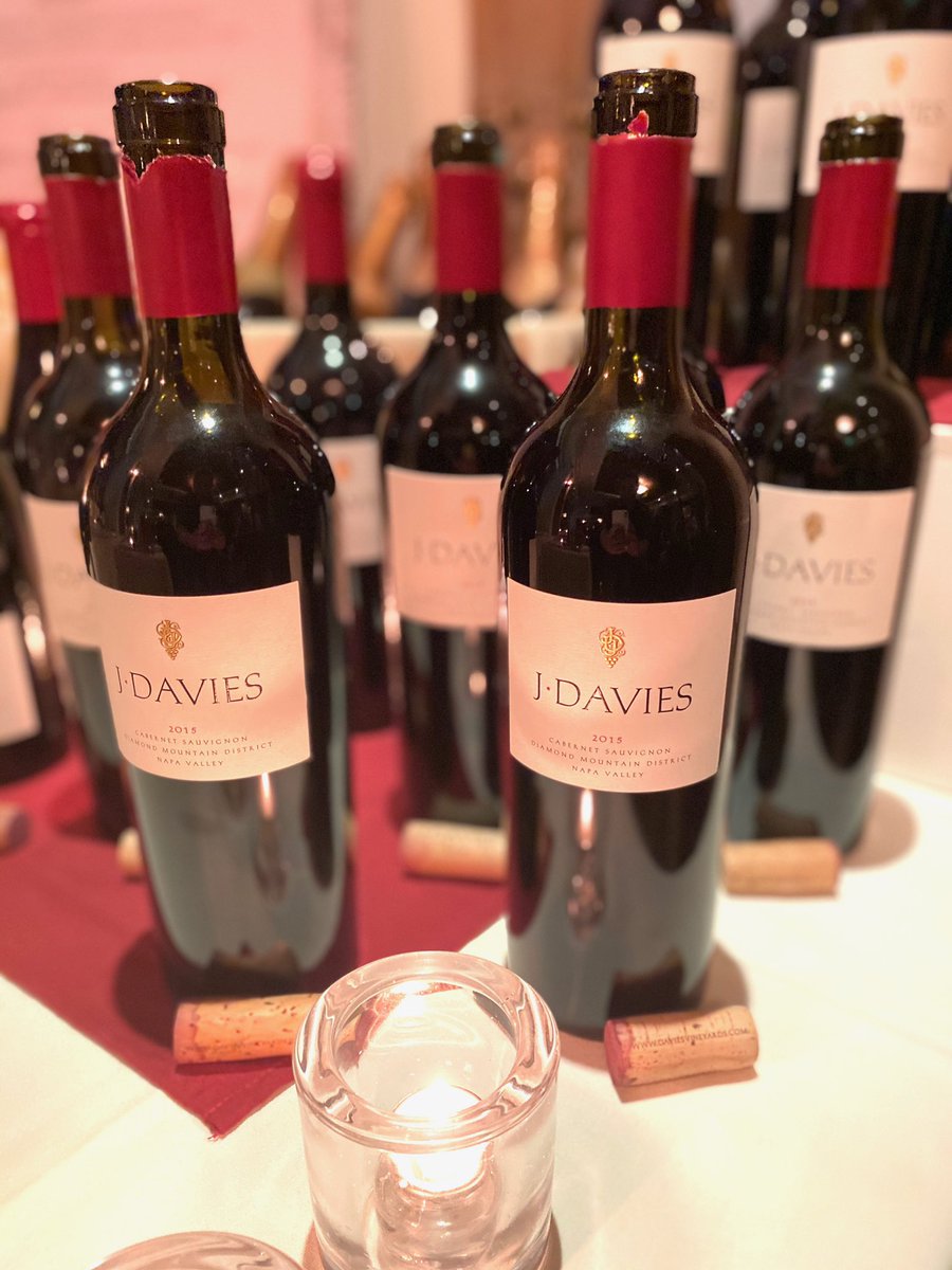 BEVJournalsCTRI's tweet photo. Tastes and treats tonight at @Coastguardhouse for a @Schramsberg and @DaviesVineyards #wine dinner https://t.co/rbzHoKaTj0