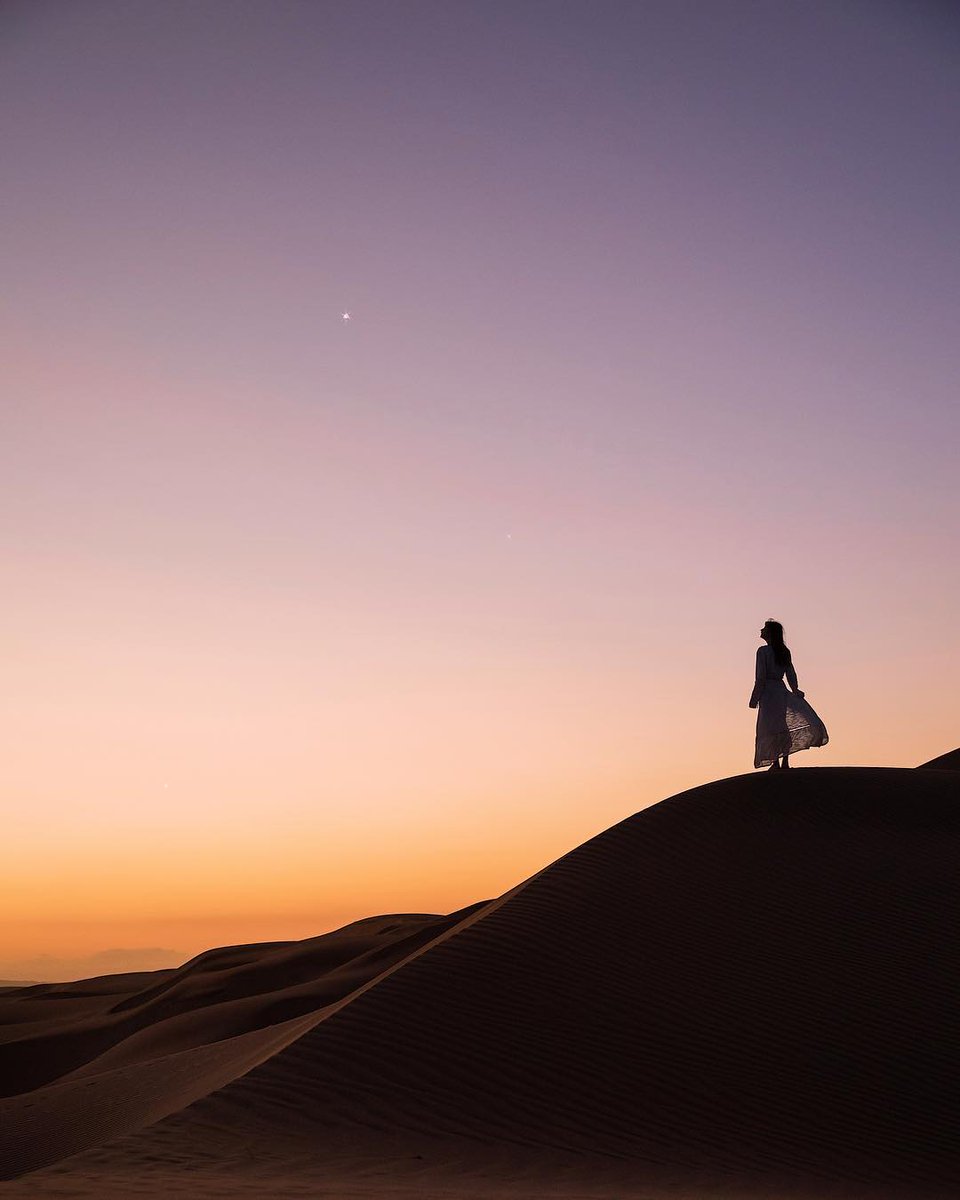 First star in the Paracas, Peru... Magical desert evening running on the sand dunes and losing my mind over the sunset glow ✨ <a href="/peru/">peru</a> #peru