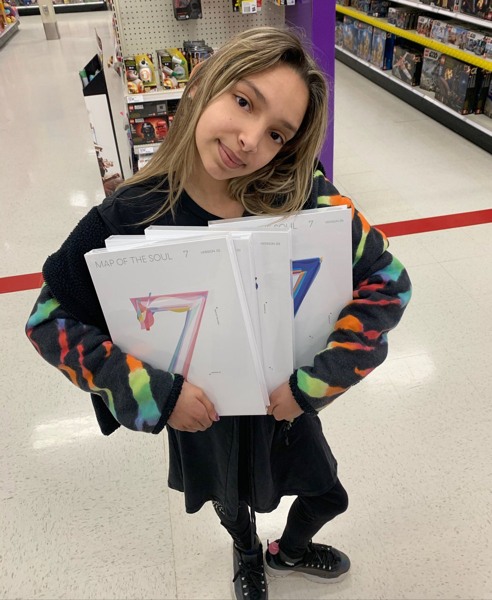HoHos_WENEE's tweet photo. Just picked up all 4 
@BTS_twt #MAP_OF_THE_SOUL_7 @Target #ThisIs7 #BTS #BTSComeback2020 #방탄소년단 #MOTS7 #BTSARMY 
#MOTS7SWEEPSTAKES #MOTS7OutNow #Target https://t.co/xVWgZ0fLA1