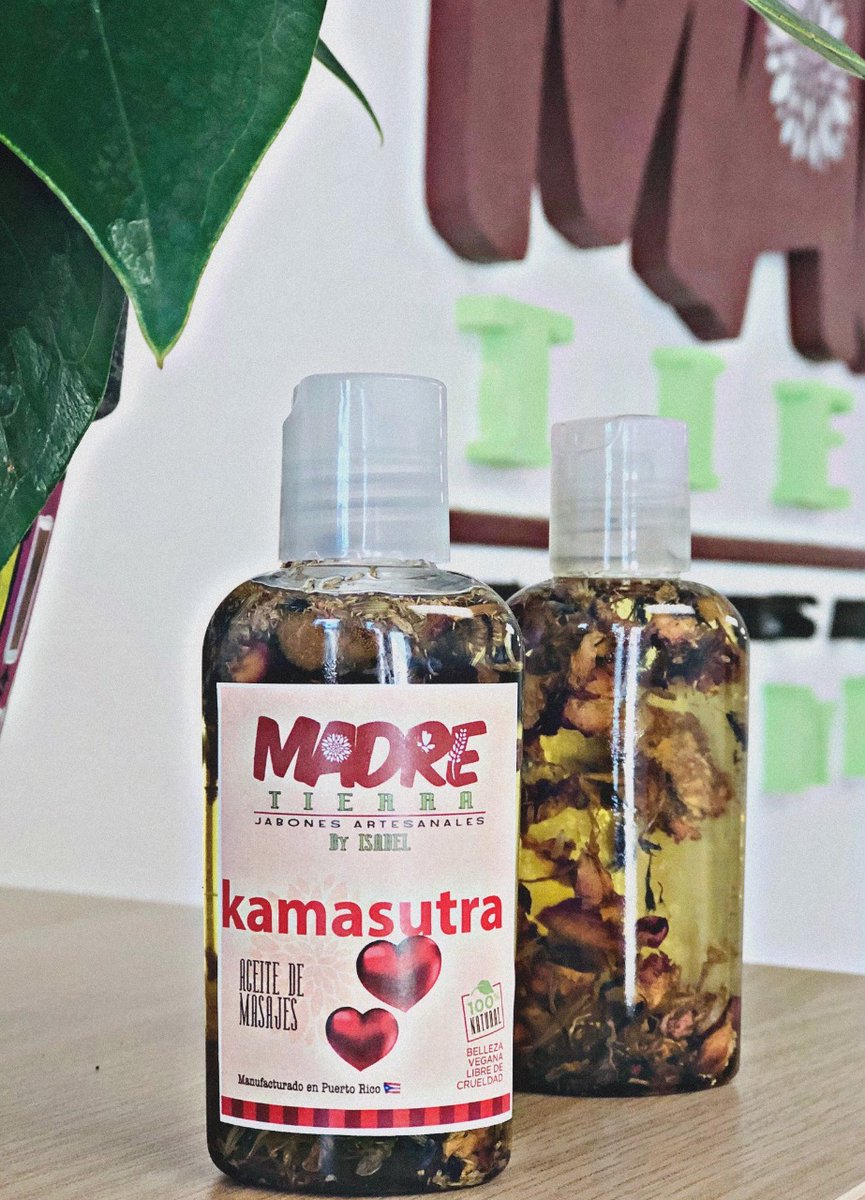 MasajesMgua's tweet photo. Trajimos el nuevo aceite con aroma a fresa. Suavidad que se siente. #Masajes #MasajesManagua #Erotic https://t.co/u1je2lqlUD