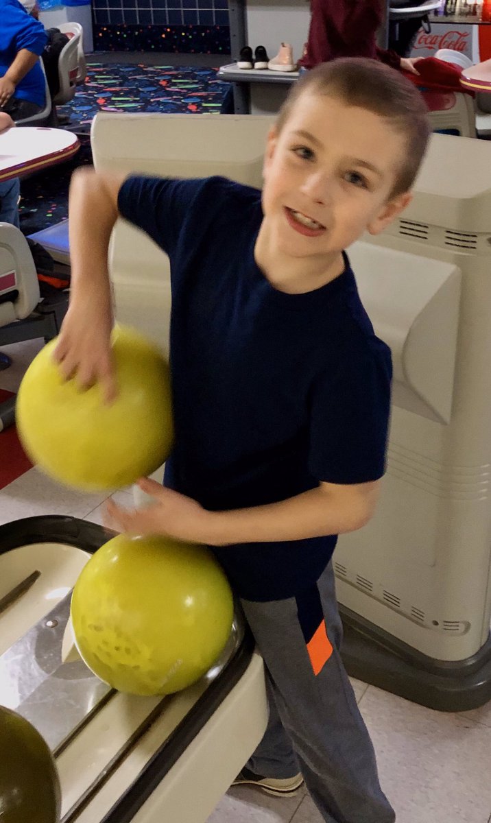 MrsRRiley's tweet photo. Bowling, bowling, bowling 🎳 🙂 #AddamsLearners https://t.co/LRVuDTDAIm