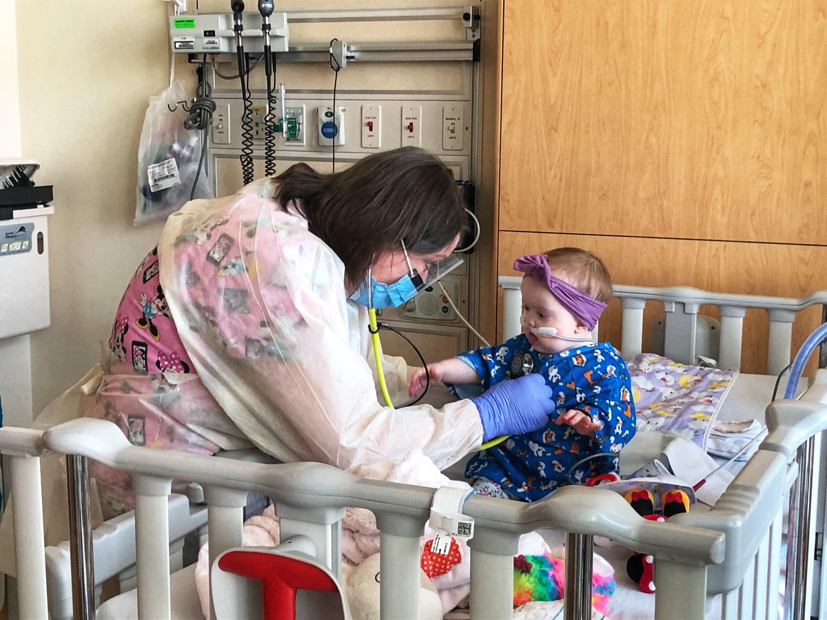 mhfvpediatrics's tweet photo. Nothing comes between our oncology nurse Erika Rucks and the young #cancer patients under her care – not even her own incurable stage IV #breastcancer. 

Watch her story of selfless giving at 10 p.m. on Sunday on @Kare11. 📺

@boydhuppert | #Land10KStories https://t.co/NBrmsUGGnF