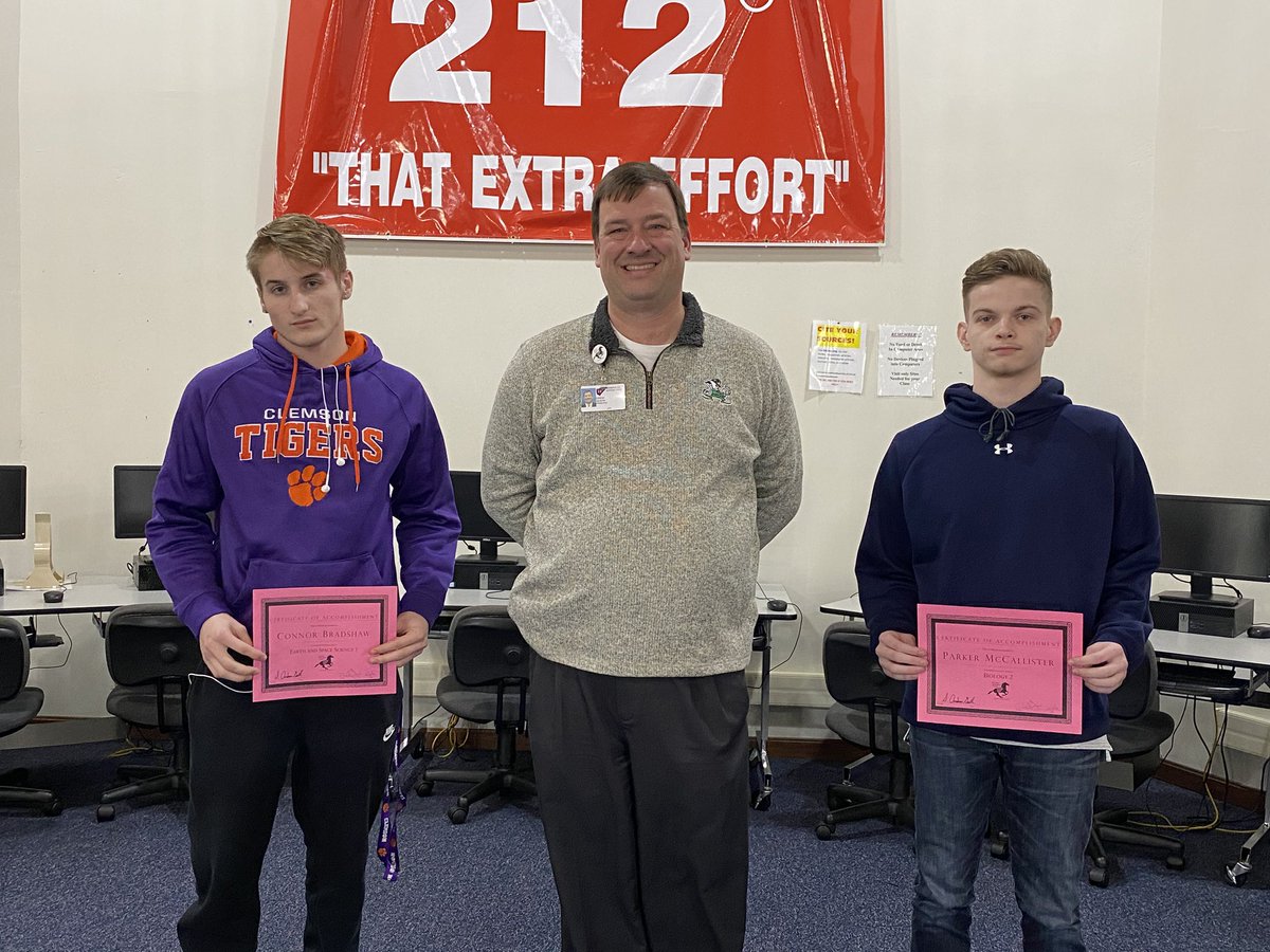 WarrickEd's tweet photo. Congratulations to Connor Bradshaw, and Parker McCallister, on earning credits this week! 🎉. Way to #TakeCHARGE! https://t.co/b4G0YkkQEl