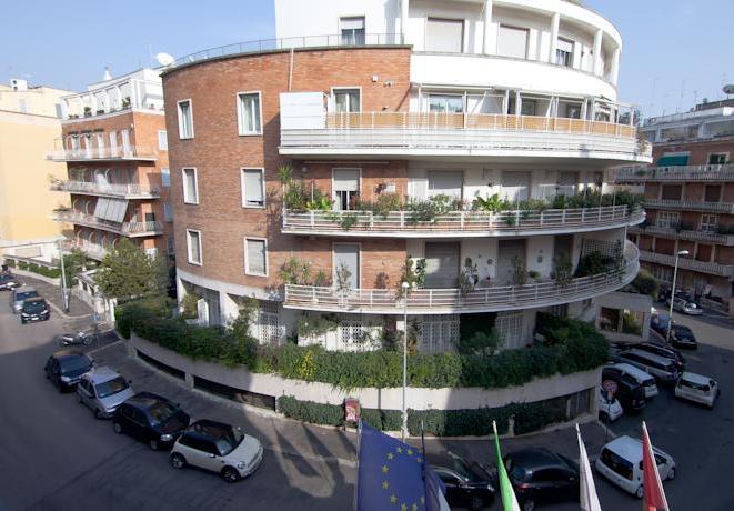 LuckyITHotels's tweet photo. Hotel #Deals in #Rome #ParioliHalldisApartments starting at EUR96.69 https://t.co/4NuCKzOveX https://t.co/NvKtzH3z8X