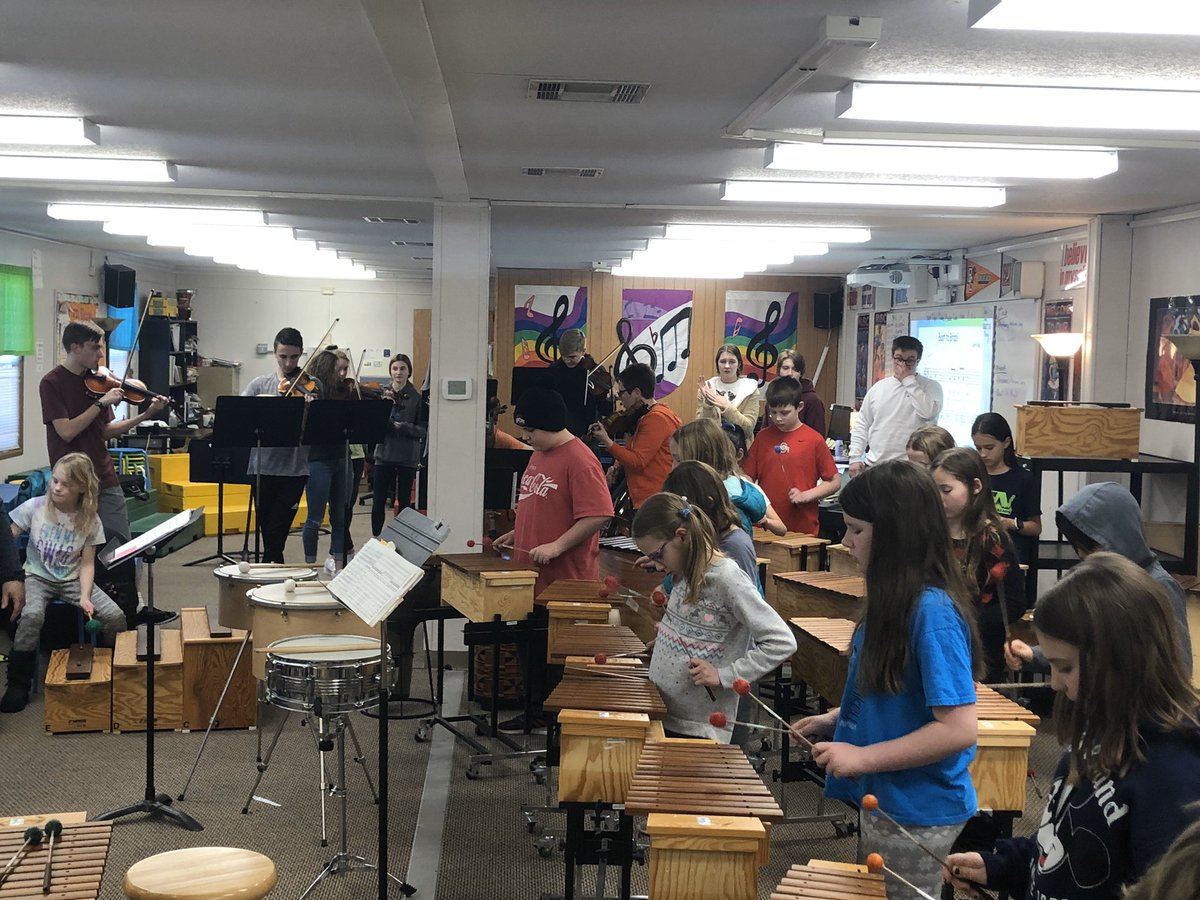 malletsandmusic's tweet photo. Mallet Madness and LHS Orchestra getting ready for their joint concert next week!! So much fun combining! @LESMusicBox https://t.co/2UqC8THUZQ