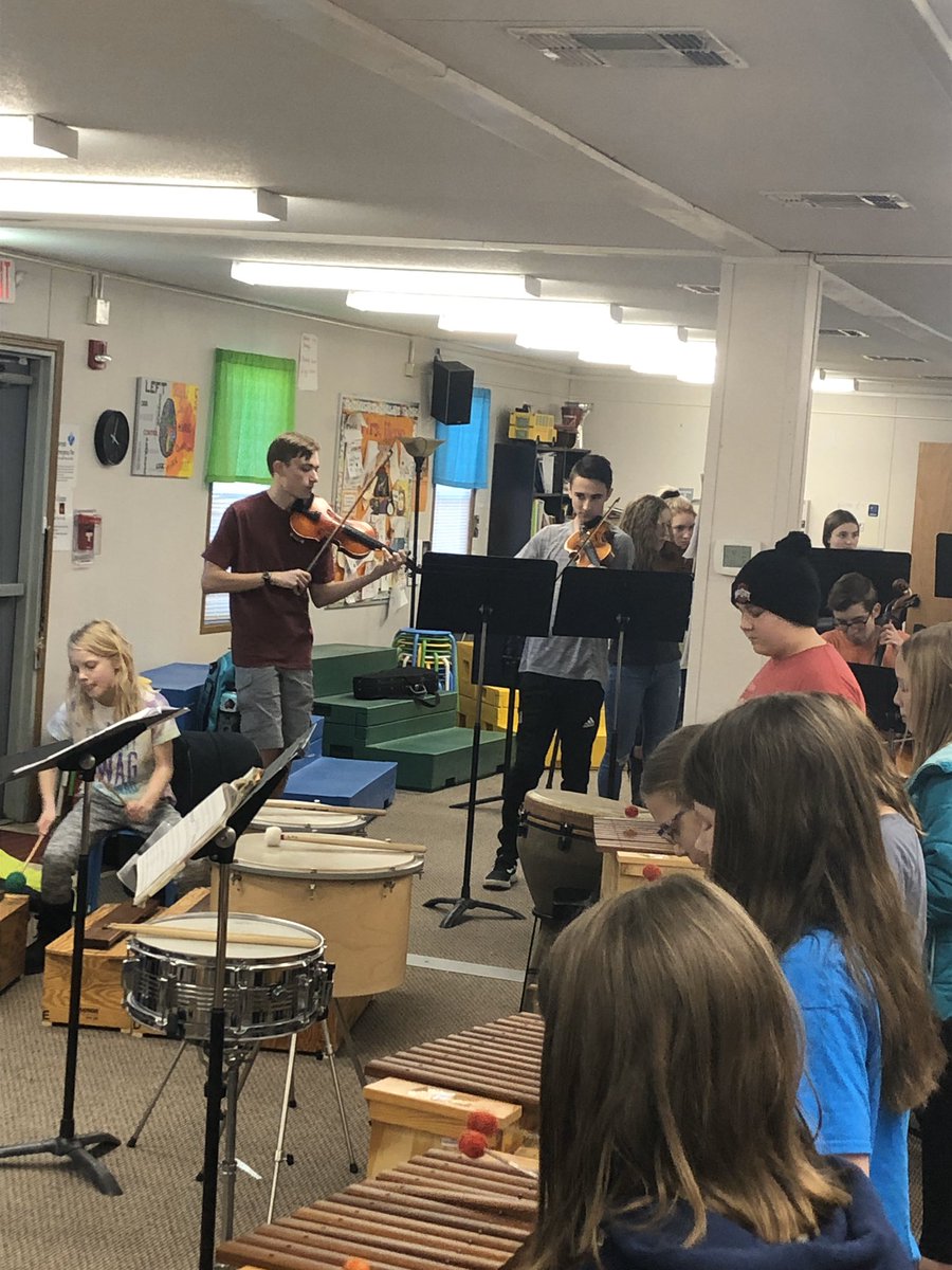 malletsandmusic's tweet photo. Mallet Madness and LHS Orchestra getting ready for their joint concert next week!! So much fun combining! @LESMusicBox https://t.co/2UqC8THUZQ