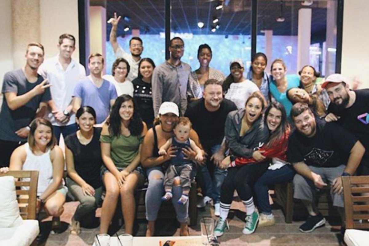 Strike10Bowling's tweet photo. The more, the merrier! @cellaferrari knows where to go when it's time to round up the whole group for a night of food and fun. https://t.co/DHXDpOLgio