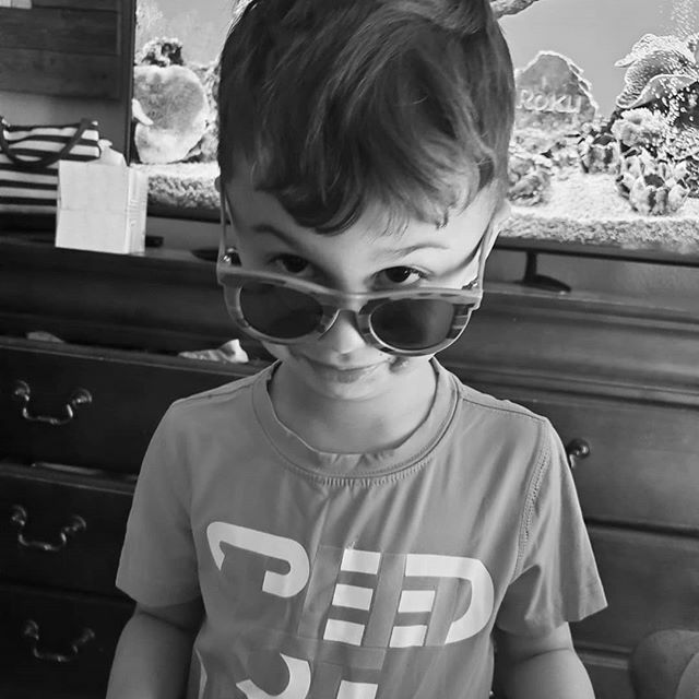 grantfindley's tweet photo. I love hanging with this guy--he's definitely got his own personality 🤣🤣 https://t.co/dz03wqqNaH