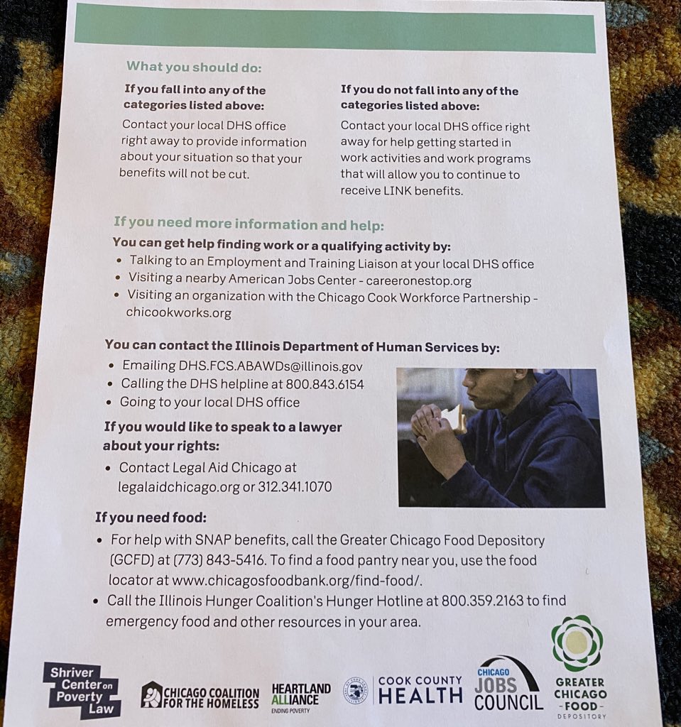 Rosieposey17's tweet photo. β1 out 7 people are on SNAP/EBT in the state of IL, dropping people off SNAP for lack of a job doesnβt make finding a job easier it makes it harder since now they worry about where will they get their next meal @expstation @shrivercenter @FoodDepository #cfps15 @ChiFoodPolicy https://t.co/vhbqgfPUbT