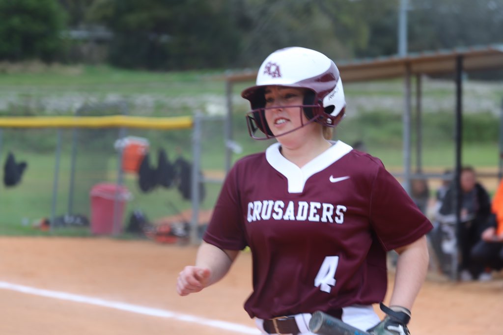 SadersSoftball's tweet photo. Lady Sader Megan Carney @aka_megan_irl  hits 🥎 🔥 the first OTF Homerun of the season. Bringing the score 2 - Saders, 1 - Lakeland. Lady Saders are on🔥. @SadersSoftball @miraclesoftball  @BobbyHomeTeam @tampabayhssoft https://t.co/UsNHbbydgs