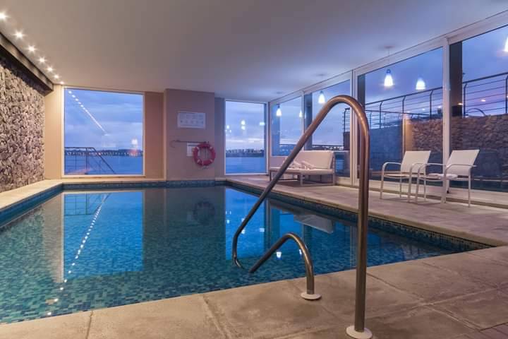 radissoncolonia's tweet photo. ¡Bienvenido carnaval!
Asi los esperamos en #radissoncolonia 
.
.
.
.
.
.
.
.
#hotel #estadía #turismo #vacaciones #verano #coloniadelsacramento #colonia #ubicación #cascohistorico #riodelaplata #Uruguay #megustauruguay https://t.co/1I4xgNMUSZ