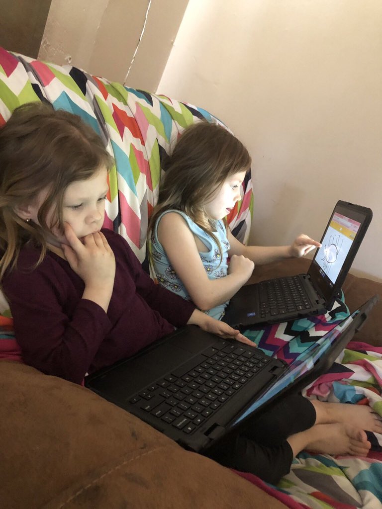 ShelbyLChastain's tweet image. @a5disteam Check our these adorable sisters Payten (K5) and Logan (2nd) working together on our #a5elearning day! Our Whitehall scholars are growing their brains today for sure!