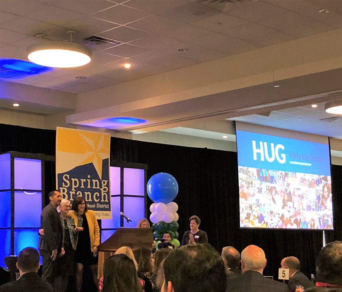 cishouston's tweet photo. We are so proud of our own Roy Reyes, from @HousmanElem, for being honored at the @SBISD State of the Schools this week for coordinating HUG (Help Us Grow) for nearly 30 years. He connects students with caring mentors from @MemorialDrivePC to help improve their academic skills https://t.co/opE4dChidE