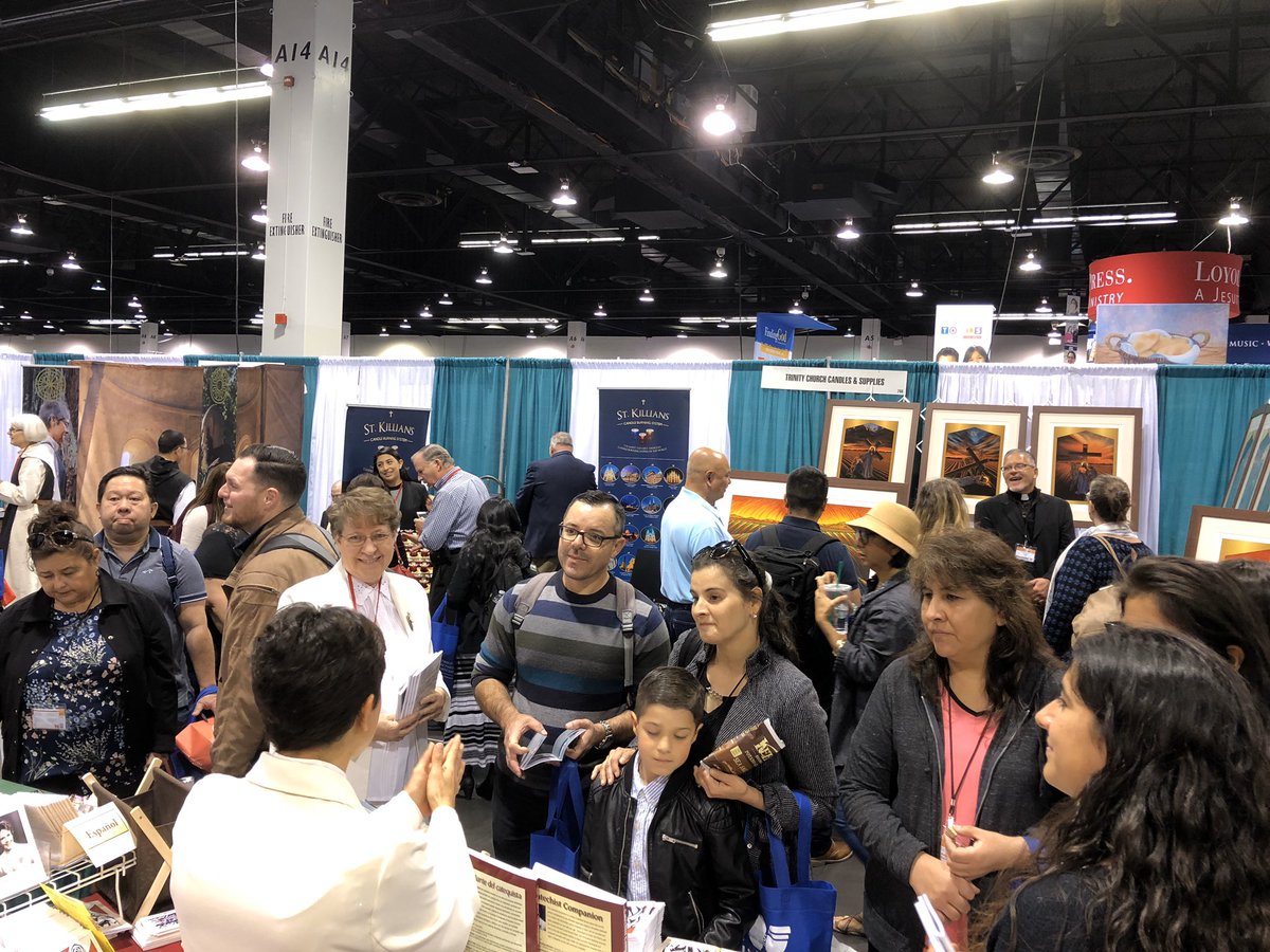 SDSH_Sisters's tweet photo. #SDSHSisters at #RECongress at the #anehiemconventioncenter come visit us at booth 745 #anehiem #religiouseducation #LACongress #lacatholic #catholicla #occatholic https://t.co/4z7r4TJ88T