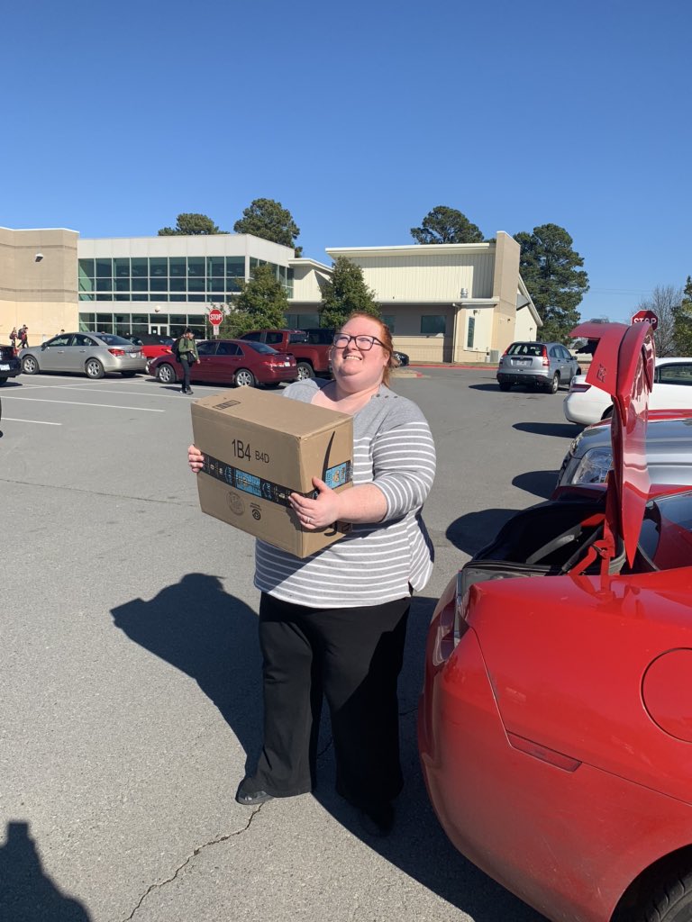 coachqueetqueet's tweet photo. When a school counselor asks for donated books for a detention center near Benton, AR, and Ellen Webb finds out I was headed to Benton for a workshop.....Deb Cook cleans out her personal shelf and they both help me pack 5 boxes of books in my car to deliver! #OTR #arsca #asca https://t.co/i0iBC7NOV9