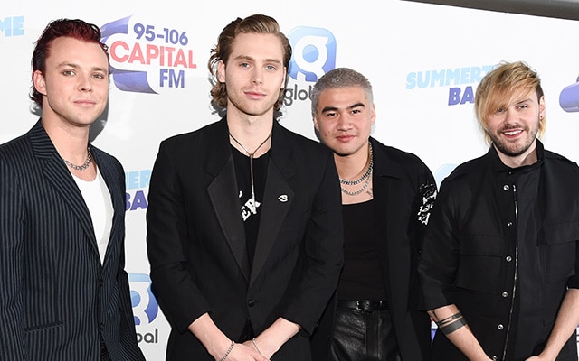FOTPhoenix's tweet photo. My music discovery of the week! @5SOS - Thanks to @Interscope for that #5secondstosummer #music #weeklydiscovery https://t.co/5EGW1qX0Ge
