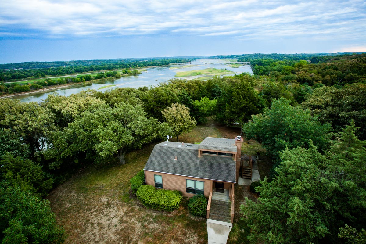 sipnebraska's tweet photo. Join us for the best beverages and even better memories. Snag a cabin or room at Peter Kiewit Lodge to Sip Nebraska 2020 before they are SOLD OUT!

For information on purchasing tickets or lodging, check out our website: https://t.co/Sc6IJPiIdW or call us at (402)-882-2448. https://t.co/EYk5nFdozK