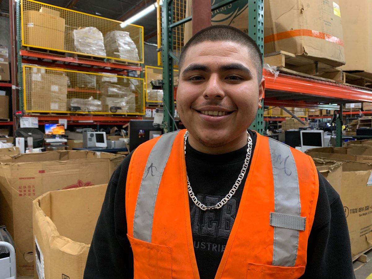 glocalreporting's tweet photo. Always a delight to meet the @HomeboyInd crew #eWaste #HomeboysRecycling #LA #LosAngeles #OpenCrime https://t.co/MDYwqlAuQY