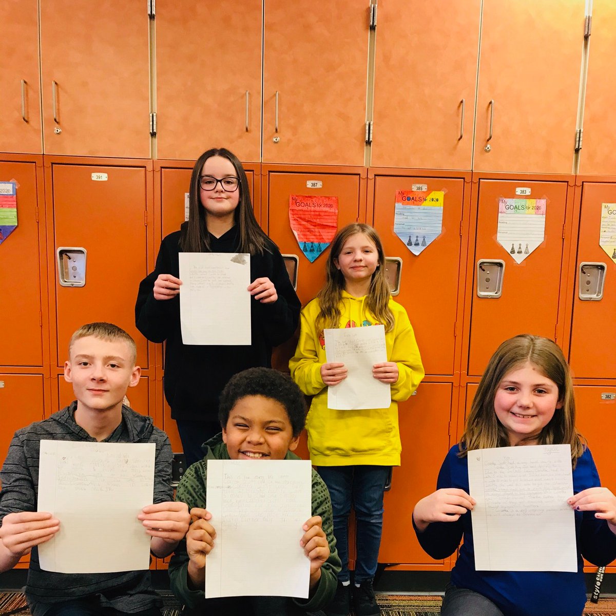 Writing Aloud:  Students in Mrs. Williams 5th grade class at Linden proudly show off their best work after the writing aloud lesson.  The energy in the room was contagious. #BigBlueOnTheMove <a href="/Hamilton_LN/">Linden Elementary</a>