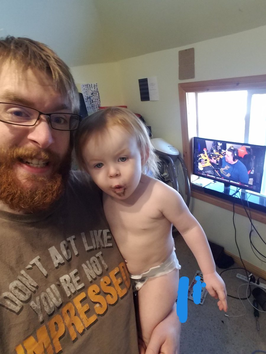 Cleaning the room while catching up on tech talk 2.0 <a href="/Barnacules/">Barnacules Nerdgasm</a> great to see it back up and running and am really enjoying the longer format.