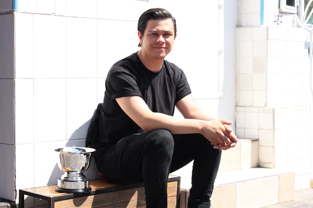 ¡El trofeo está en casa!🇲🇽🐿
En octubre de 2019, Carlos de la Torre <a href="/coffeelosoffee/">Carlos de la Torre</a> se ganó el título de Coffee Masters en Los Ángeles Coffee Festival <a href="/LACoffeeFest/">The Los Angeles Coffee Festival</a>