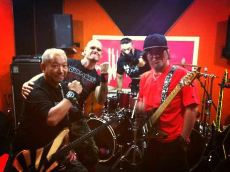 Congratulations my friend @loudness222  wish you a great birthday. CAMPAI. 
#loudenss #japan #heavymetal #japanesemusic #japanheavymetal #guitarheroes #akiratakasaki