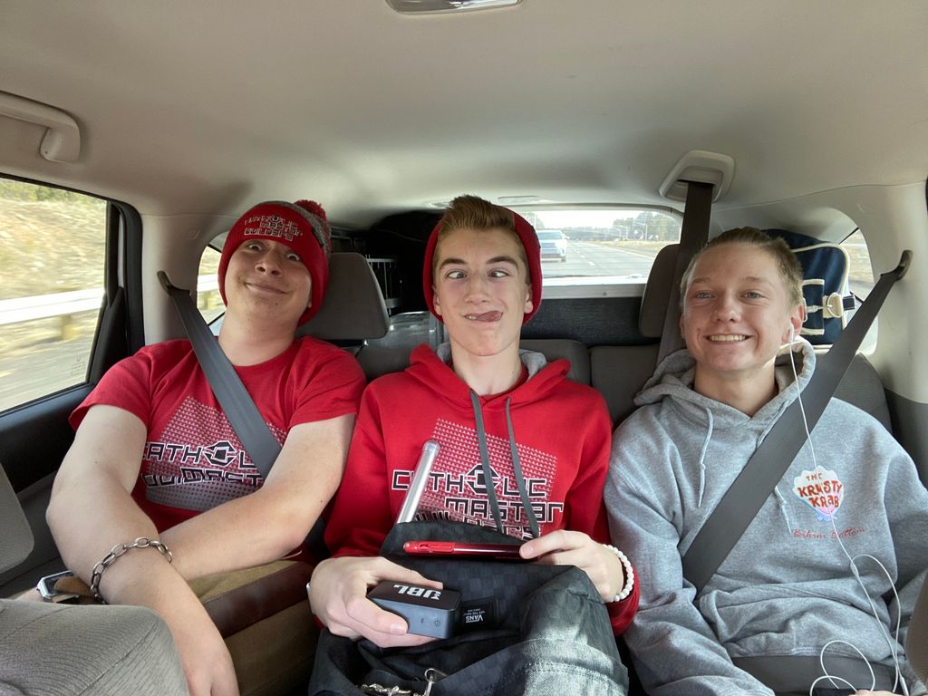 The Catholic Master Builders are off to the FTC Arizona State Championship in Flagstaff! Good luck to all of the teams competing! #Robotics #FTC #FIRST <a href="/FIRSTInspires/">Haley Dunn</a>  <a href="/AZFTC/">AZ Flt Training Ctr</a> <a href="/ValleyXRobotics/">Valley X Robotics</a>