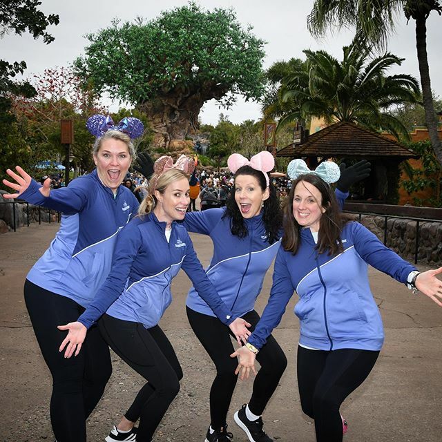 laurabowersruns's tweet photo. Can you tell by our smiles that we’re FREEZING??? Enough, Elsa and Gale! 😂 🌸
#princesshalf #rundisney #fairytalechallenge #disneyworld #disney #wdw #animalkingdom #disneylife #instadisney #disneyig #disneyprincess #princessphotochallenge #phmprincess… https://t.co/PN2WowRlvp https://t.co/OL4oWCo6Gu