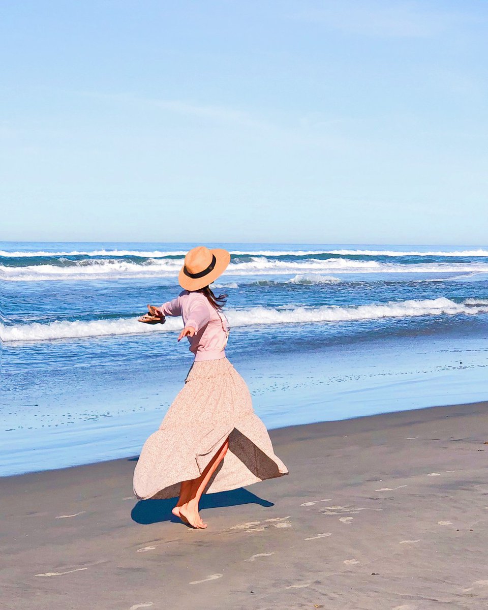 That Friday feeling 🌊 #laubergedelmar 📸: <a href="/pureveganfood/">Pure Vegan Food</a> laubergedelmar.com