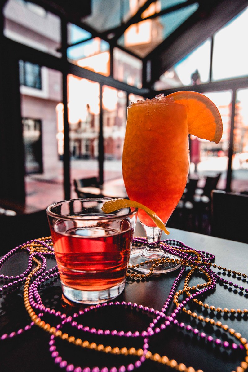 Fat Tuesday is right around the corner, and we all know what that means... Hurricane's! Check out our specialty Marti Gras menu, complete with oyster po-boys, yankee seafood gumbo, and more! 😄 Check out the complete menu ➡️ bit.ly/fattuesanthem