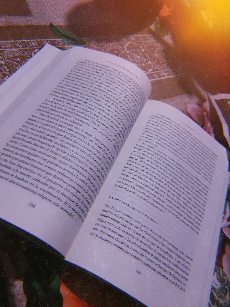 YazminBarrozo's tweet image. "En un mundo inundado de información irrelevante , la claridad es poder"-Yuval Harari #DIABLOSSUELTOS #COM1