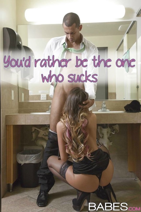 sara_tgirl's tweet photo. #sissy https://t.co/4k4WDUeunn