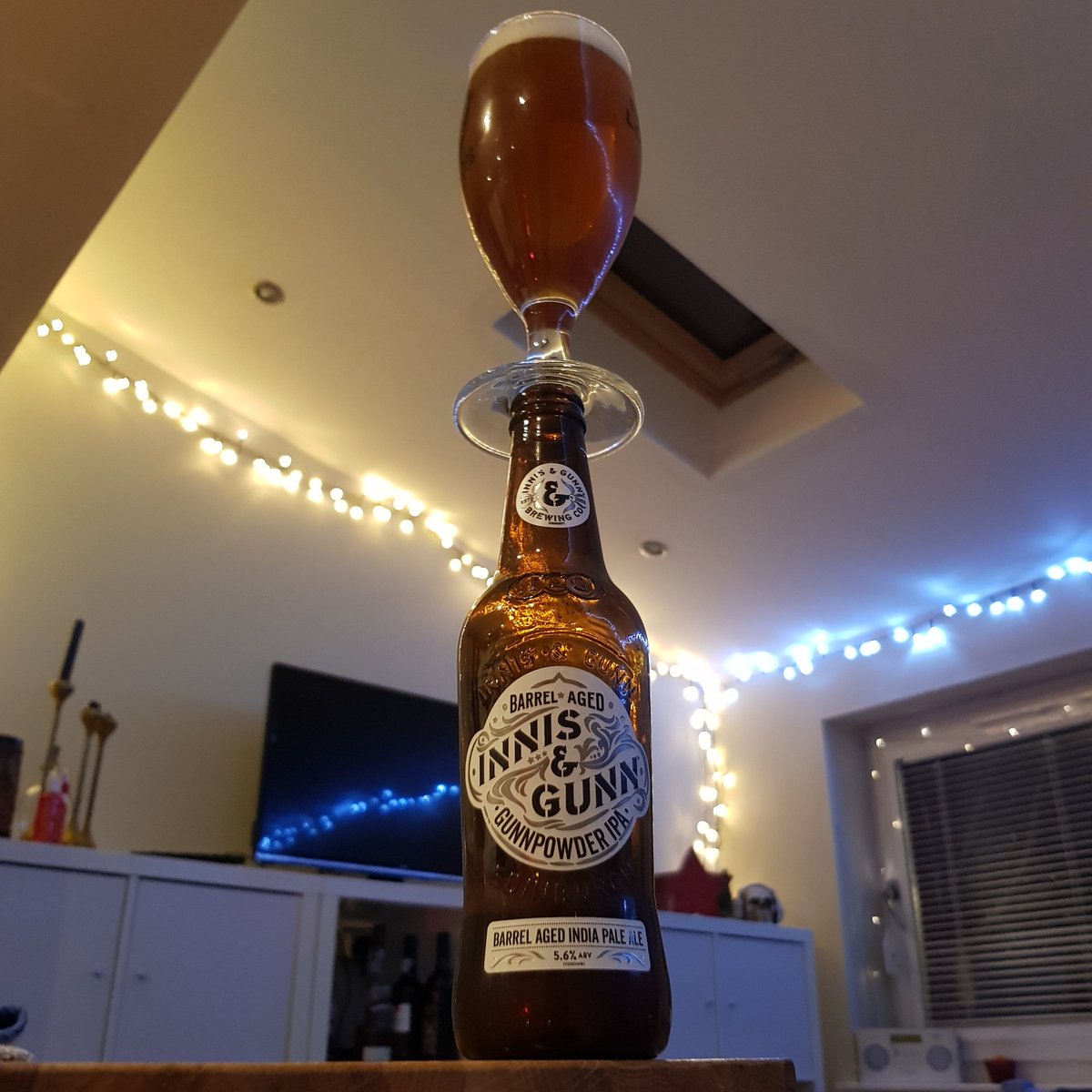 icrawford17's tweet photo. #gunnpowderipa 5.6% #innisandgunn #scottishbeer #scotland 🏴 #slàinte #cheers #prost #skál #nazdraví #salute https://t.co/z5ywwdhHgv